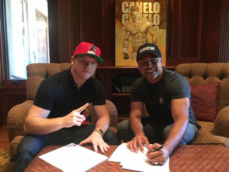 Сауль Альварес продлевает контракт с Golden Boy, boxingscene.com