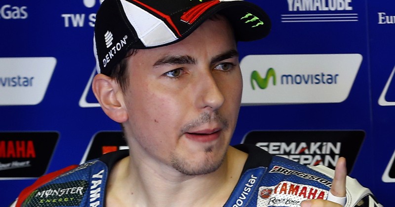 Лоренсо: "Ошибка в Сепанге стоила Росси титула" - MotoGP