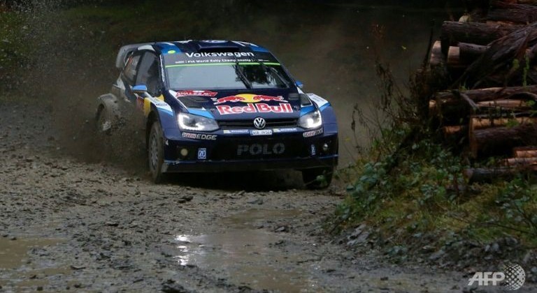 Ожье закончил сезон победой - WRC