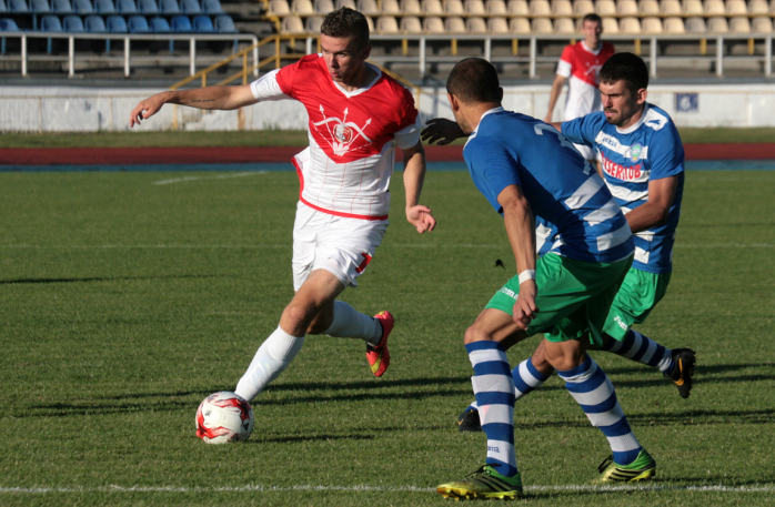 Павел Федосов (слева), фото arsenalbc.in.ua