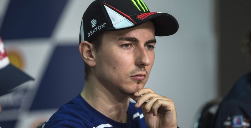 Лоренсо: "Мы стали на полсекунды медленнее" - MotoGP