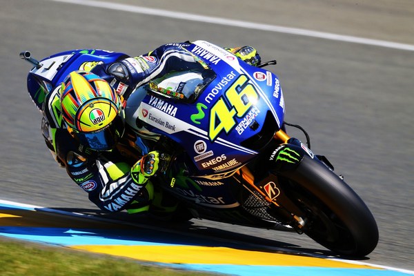Росси: "Убежден, что Маркес и Лоренсо сговорились против меня" - MotoGP