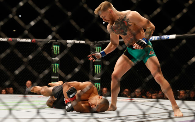 UFC 194. Макгрегор сокрушает Алдо, Уайдман был разбит Рокхолдом - MMA