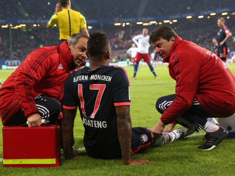boateng_sitzt-1453564031