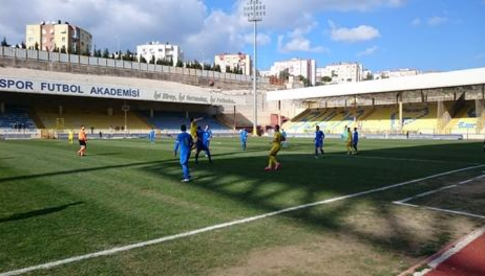 ТМ. Украина (U-16) уступила Греции в матче за третье место - Футбол