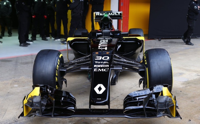 twitter.com/renaultsportf1
