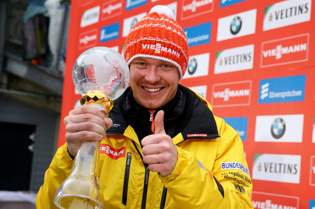 Феликс Лох со своим пятым Глобусом, Zimbio