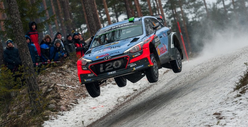 Пэддон сократил отставание от Ожье - WRC