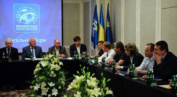 Официально: в УПЛ останется 12 клубов - Чемпионат Украины