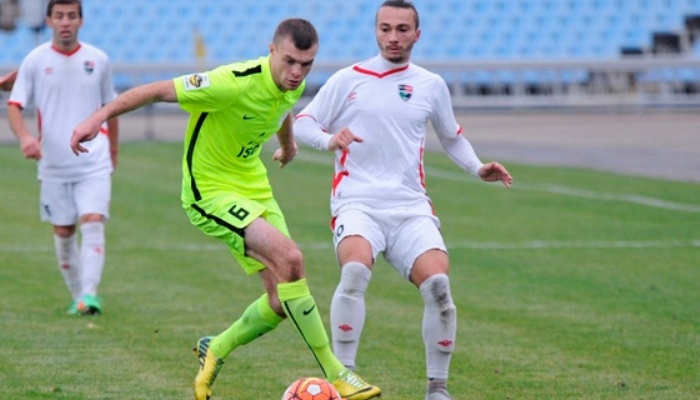 Максим Каленчук (слева), fcstal.com