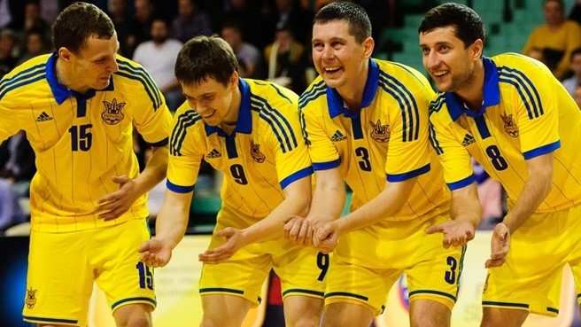 Украинцы отмечают первый гол, uefa.com