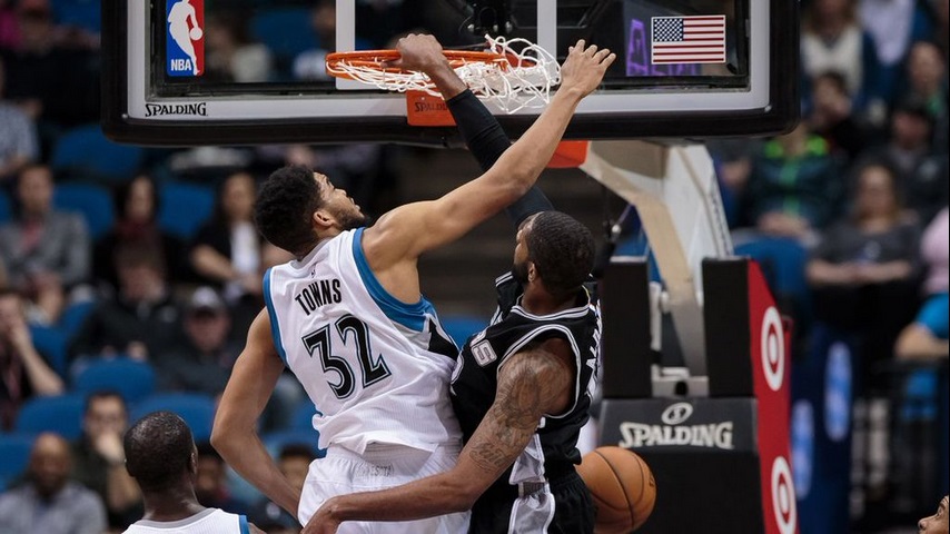 ЛаМаркус Олдридж и Карл-Энтони Таунс, фото USA Today Sports