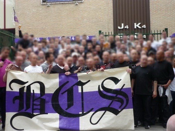 Brussels Casual Service4
