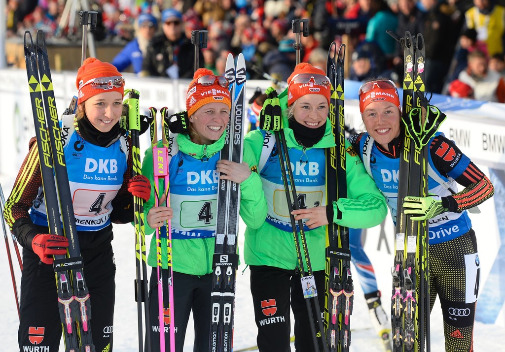 Лучшая команда года после выигрыша бронзы на чемпионате мира, ZImbio