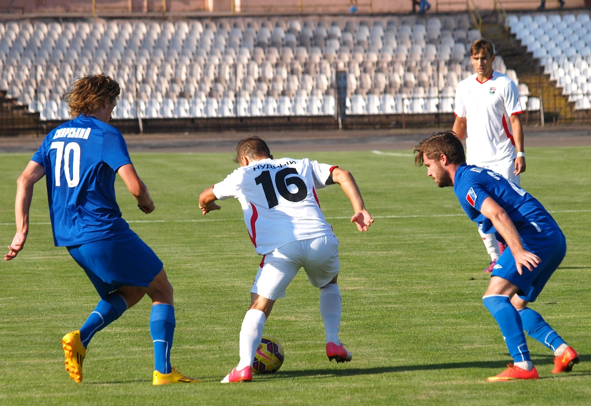 Николаевцы все еще не забивали этой весной, fcgornyak.dp.ua