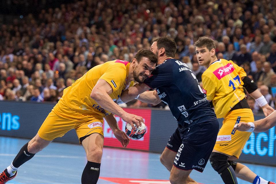 Уступать в матче Фленсбурга и Кельце не хотел никто, ehf.eu