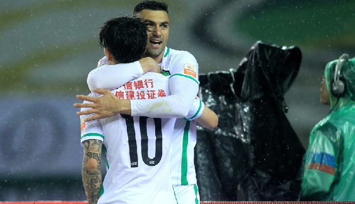Чжан и Бурак Йилмаз, фото sports.sina.com.cn
