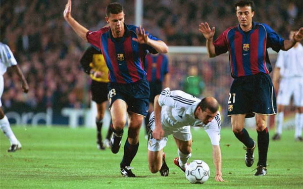 uno-los-clasicos-los-que-luis-enrique-zidane-coincidieron-campo-1457456340011