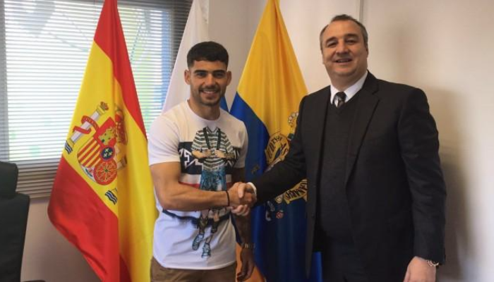 Тана продлил контракт с Лас-Пальмасом - Чемпионат Испании
