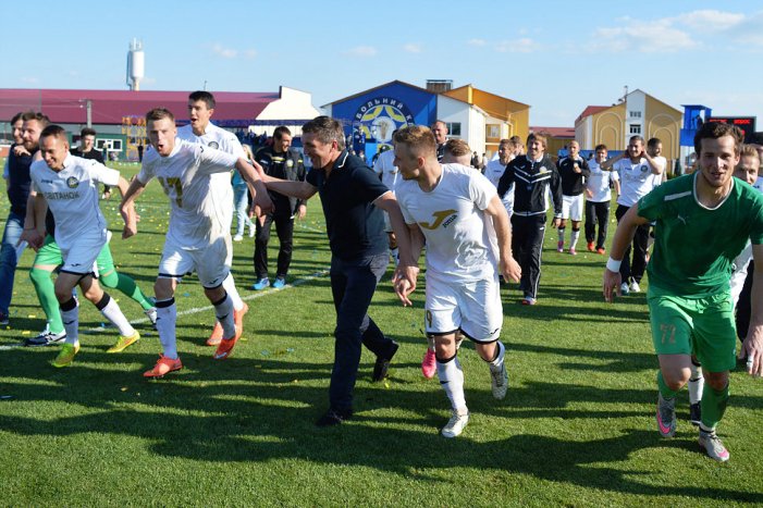Руслан Костышин привел команду к чемпионству. Пока – второлиговому, фото П.Рыбак, koloskovalivka.com