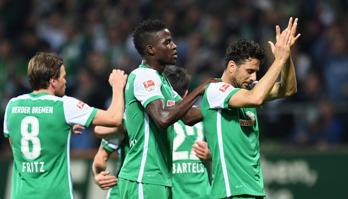 Вердер в красивом стиле унижает Штутгарт - Чемпионат Германии