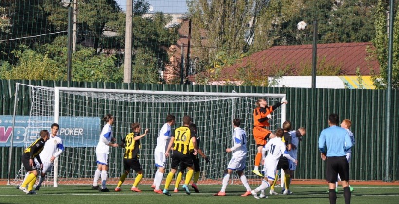 Буковина и Кремень голов не забили - Футбол