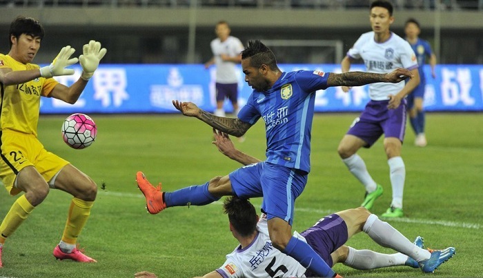Тейшейра не реализует момент, фото sports.sina.com.cn