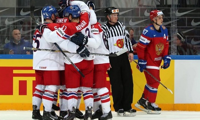 ЧМ. Обзор матчей первого игрового дня - Сборные команды