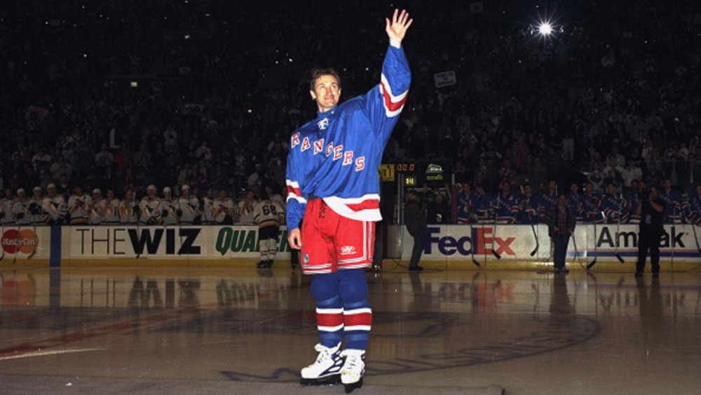 012414-NHL-Wayne-Gretzky-of-the-New-York-Rangers-1999-PI.vresize.1200.675.high.5