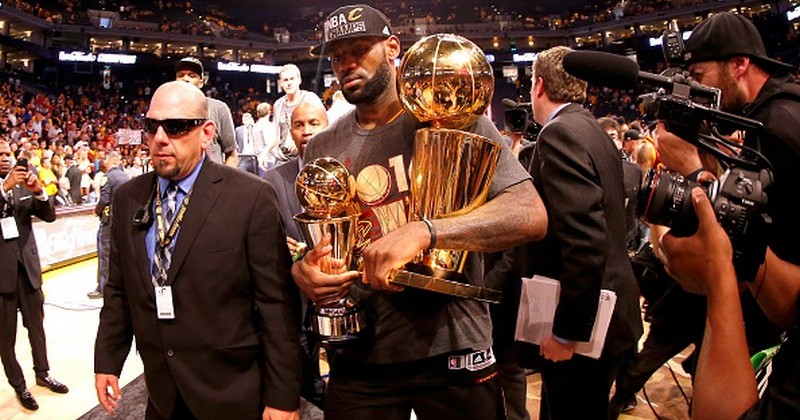 ЛеБрон Джеймс признан MVP Финала - НБА