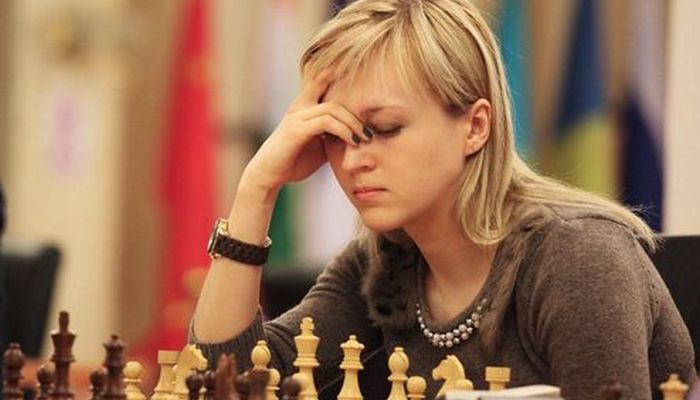 Украинская шахматистка Ушенина завоевала серебро чемпионата Европы-2025 в блице - Шахматы