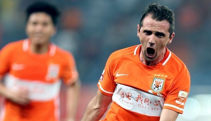 Вальтер Монтиньо, фото sports.sina.com.cn