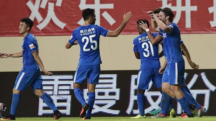 Эран Зехави и партнеры по Гуанчжоу Фули, фото sports.sina.com.cn