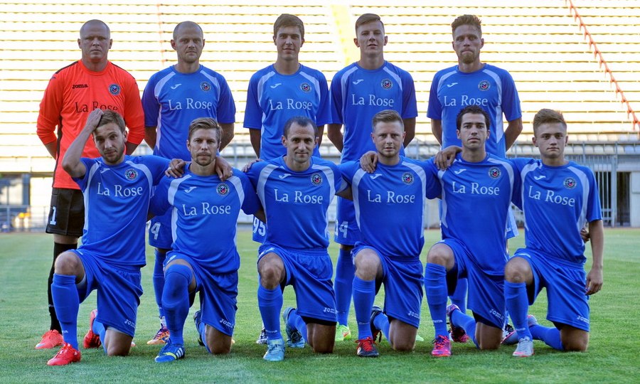 Жемчужина, как говорится, сплав опыта и молодости, фото fcmetalurg.zp.ua