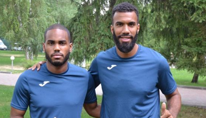 Бой Деул и Сильвано Комвалиус, fcstal.com