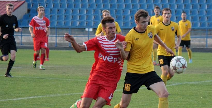 Реал Фарма разгромила Энергию - Футбол