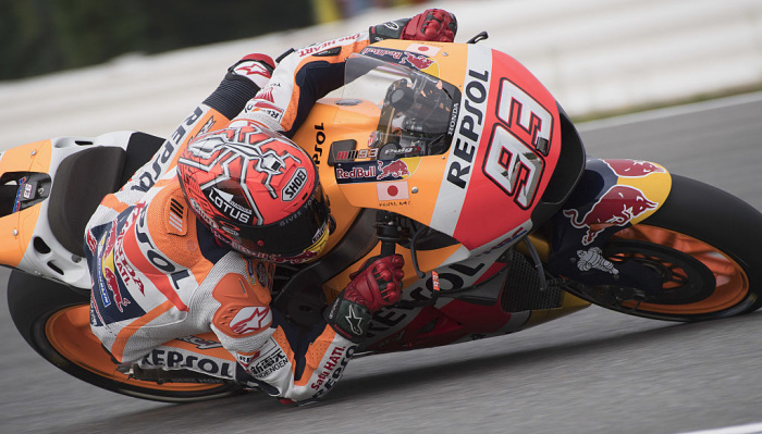 MotoGP. Маркес красиво выиграл квалификацию в Чехии - MotoGP