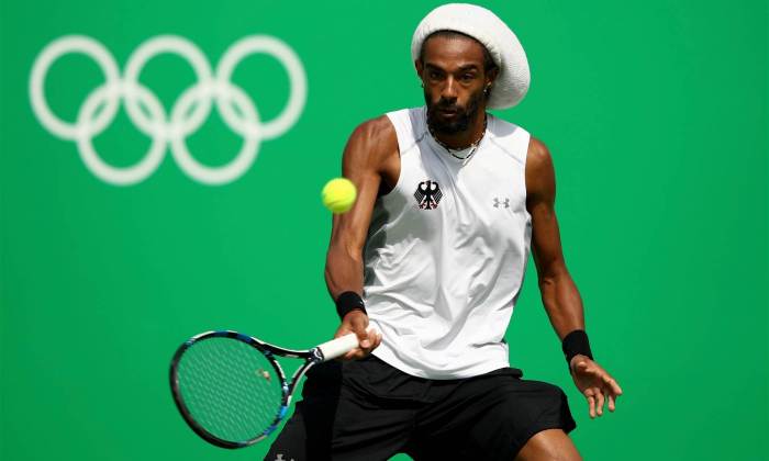 Дастин Браун в модном "капелюхе", rio.itftennis.com