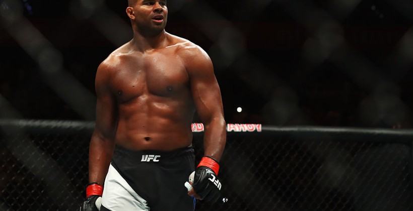 Дайджест MMA: Дос Аньос ответил Макгрегору, Оверим нацелен на нокаут - MMA