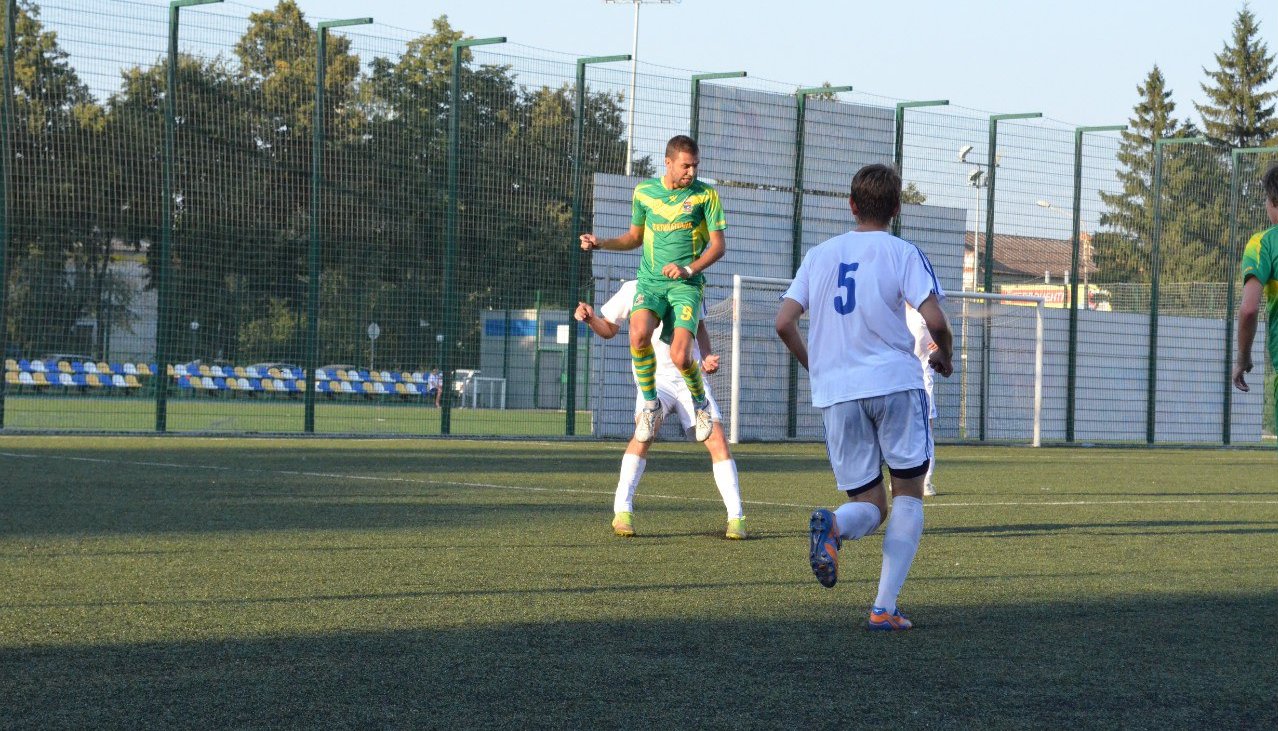 Олександр Мішуренко (в зеленому), фото fcbarsa.com.ua
