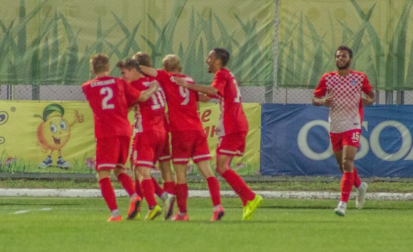 Арсенал-Киев выиграл в столичном дерби, фото fcbrovar.obolon.ua