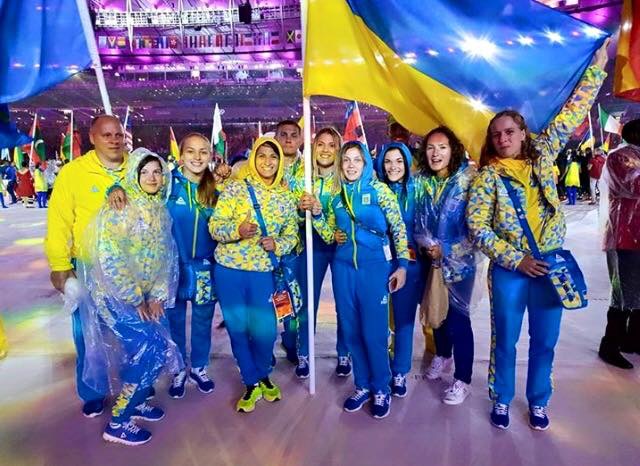Украинская команда на церемонии закрытия Олимпиады, Getty Images