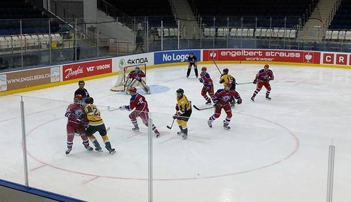 Белый Барс дважды разгромлен белорусским Юниором - Чемпионат Украины по хоккею