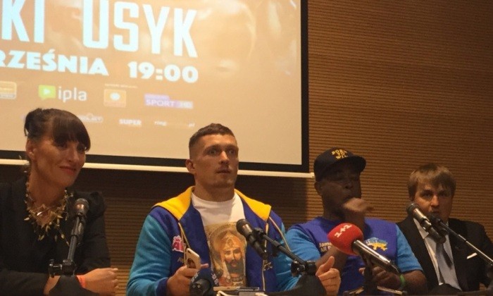 Усик: "Был готов к такой легкой победе" - Бокс