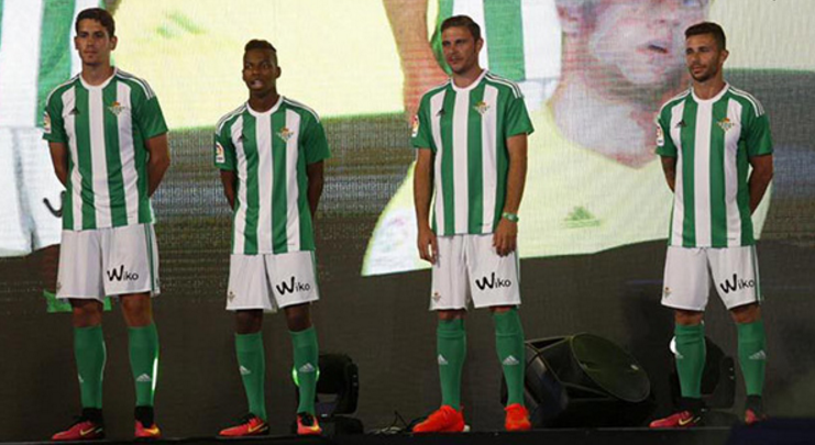 footballfashion.org
