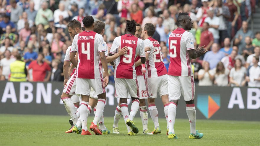 twitter.com/AFCAjax