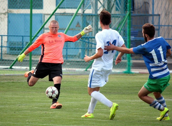 Евгений Ширяев (слева), фото fczhemchuzhina.od.ua