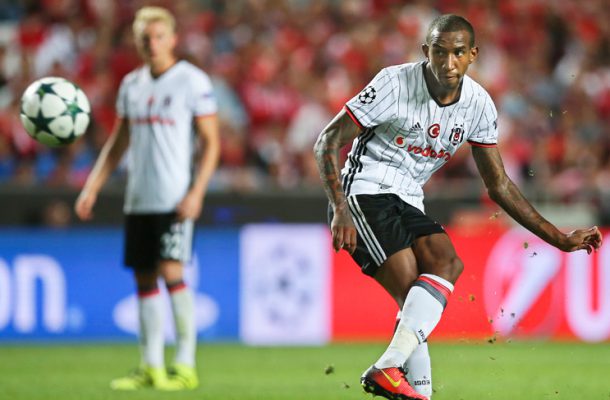 Талиска забивает в ворота Бенфики, besiktas-international.com