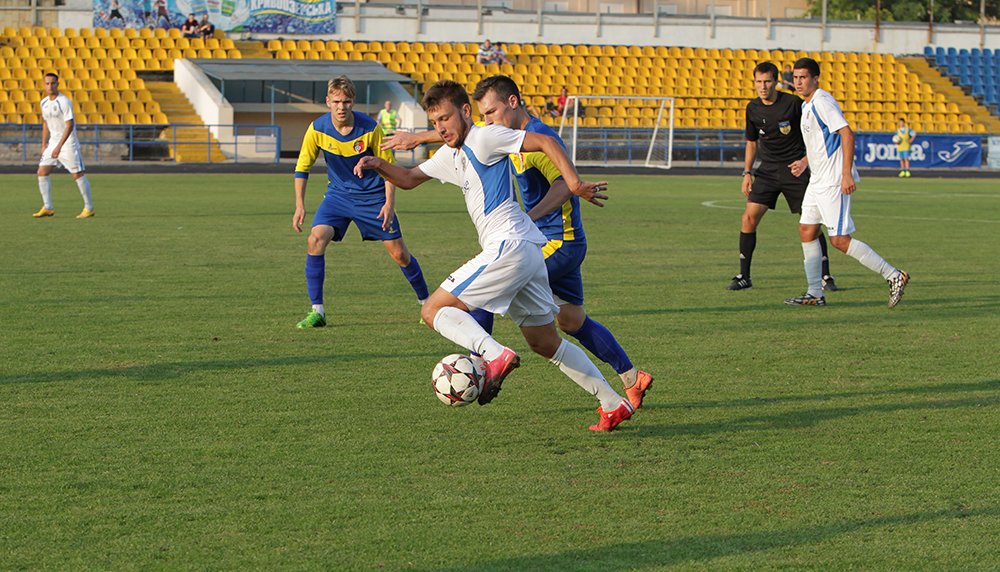 Руслан Паламар выходит в лидеры гонки бомбардиров, fczhemchuzhina.od.ua