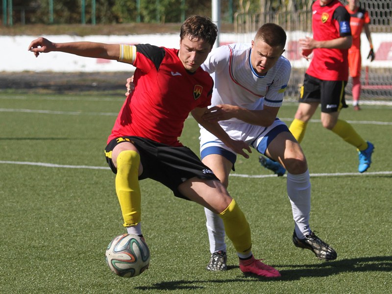 Артур Каськов (слева), фото fcmetalurg.zp.ua